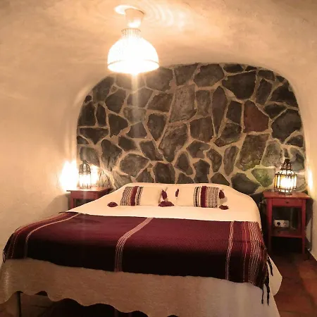 Cuevas Andalucia * Baza